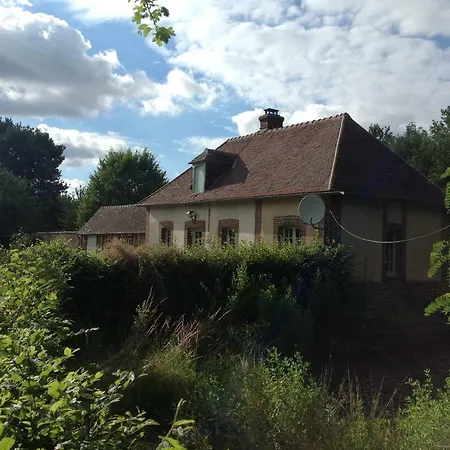 Le Rucher * Bois-Normand-près-Lyre